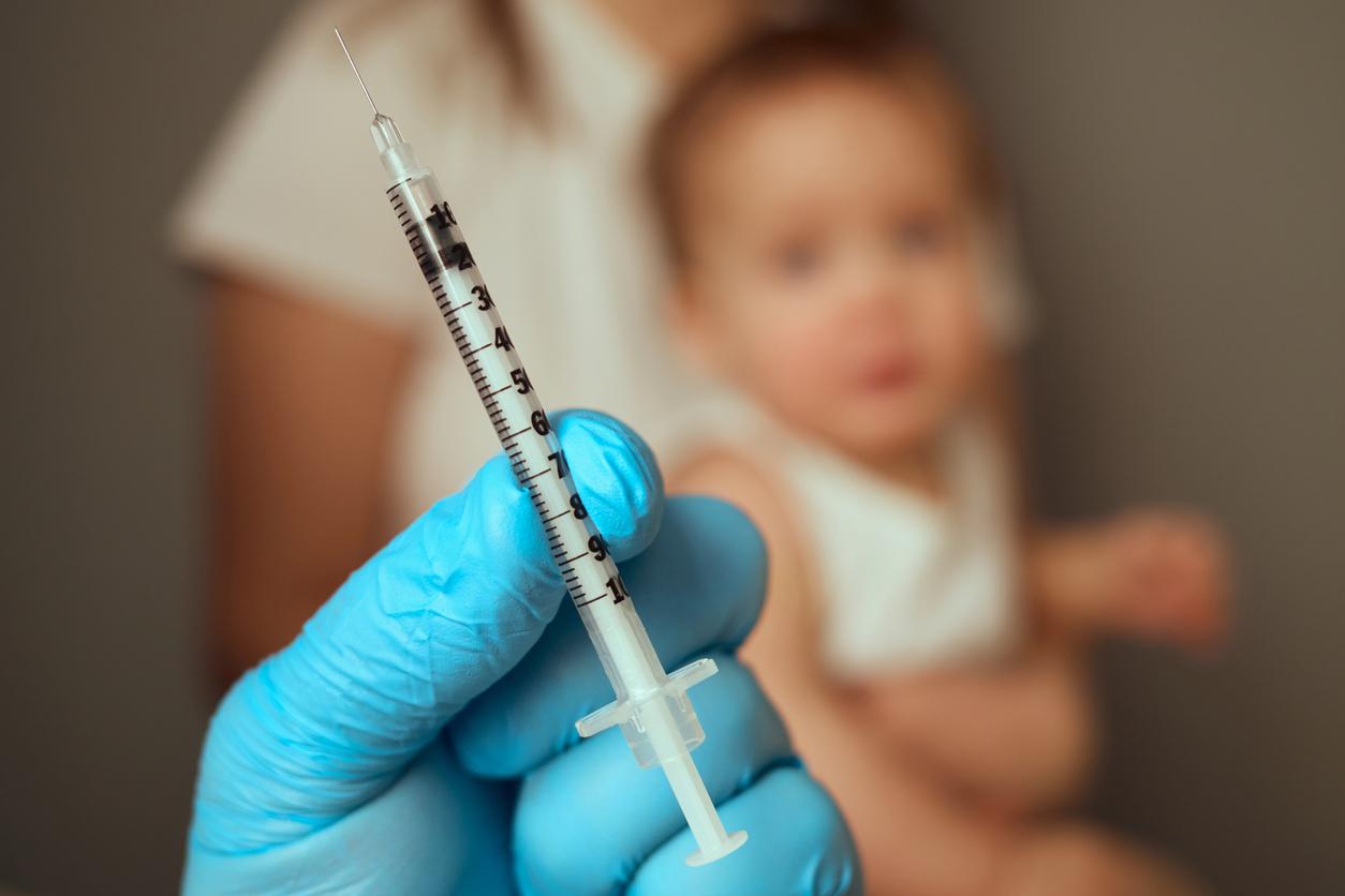 Child_vaccination_blurry_background.jpg