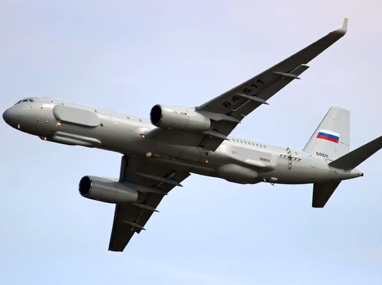 Tupolev-Tu-214R.jpg