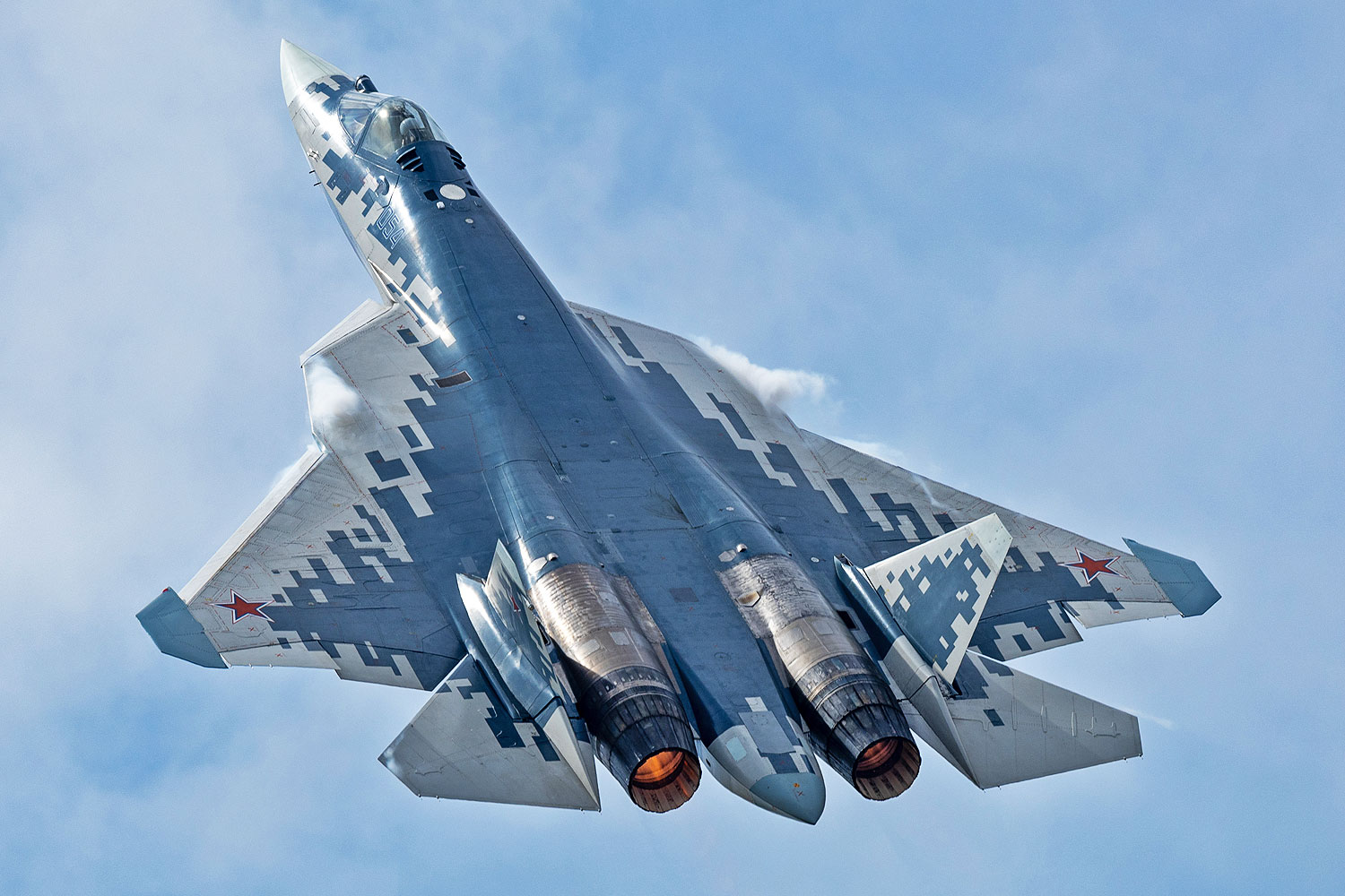 how-does-the-su-57-compare-to-the-j-20b-v0-zlqhhfs5vp6f1.jpg
