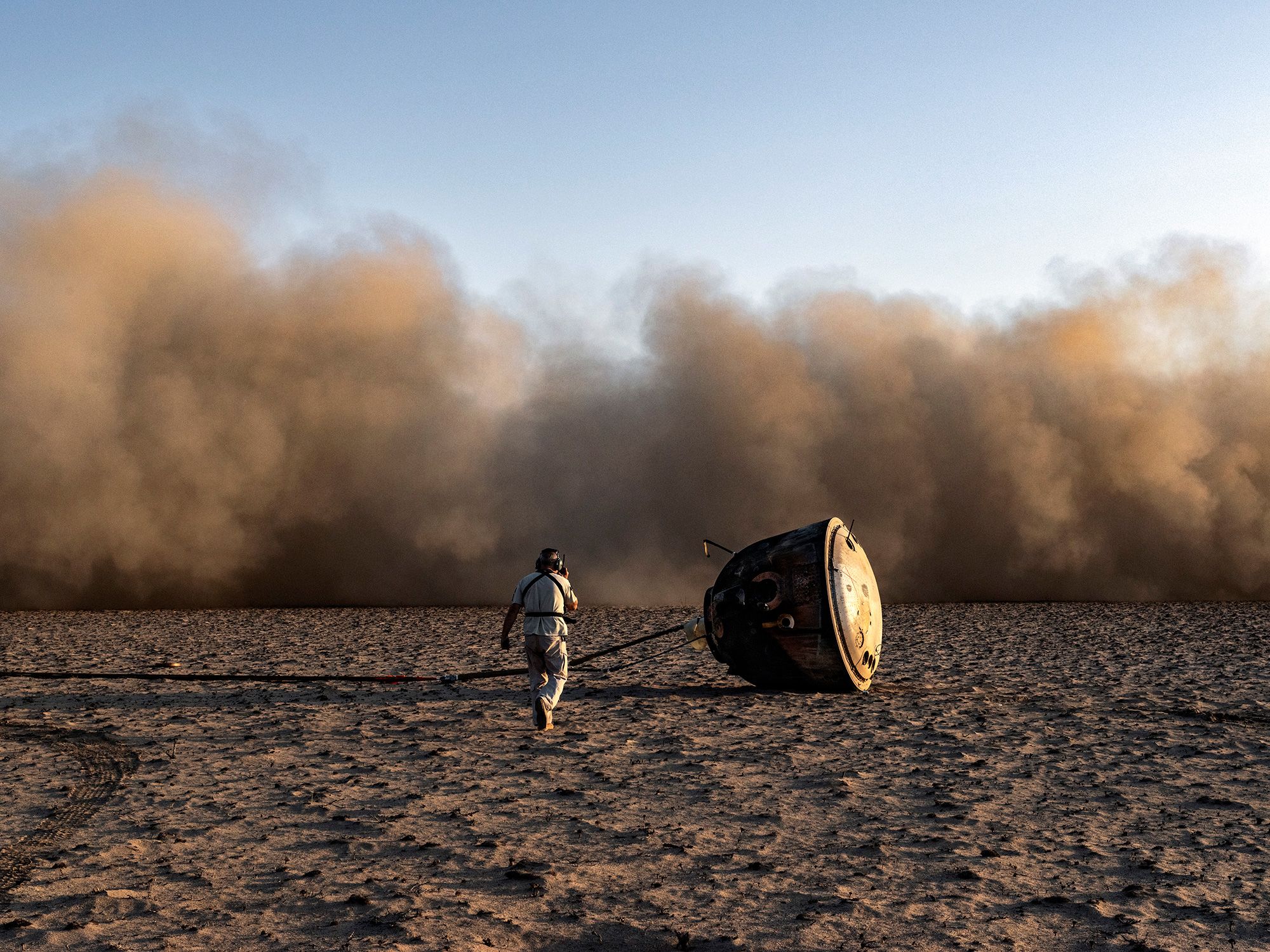 the-soyuz-ms-04-spacecraft-carrying-russian-cosmonaut-fyodor-yurchikhin-and-us-astronauts-peggy-whitson-and-jack-fischer.jpg