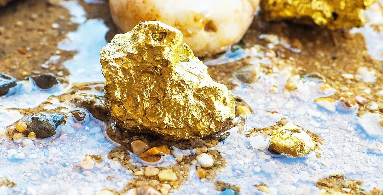 tum-dunyayi-etkileyecek-dev-rezerv-bulundu-her-yerden-altin-fiskiriyor-1772834_photogallery_20260223154416_3.jpg